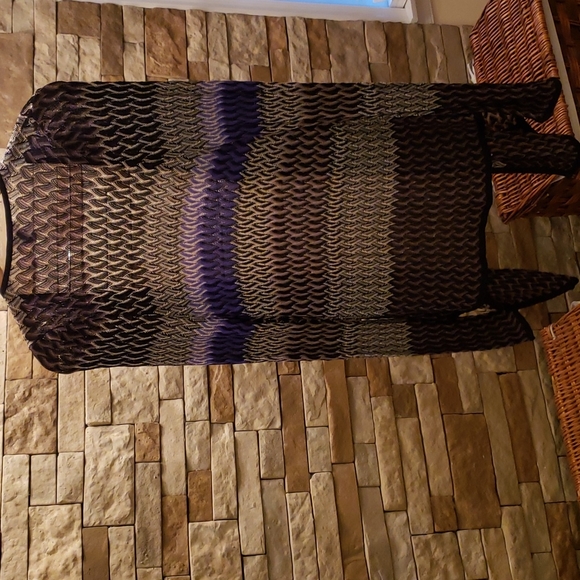 Multi color light weight sweater - Picture 4 of 12